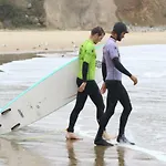 Way & Surf Camp Ostello *