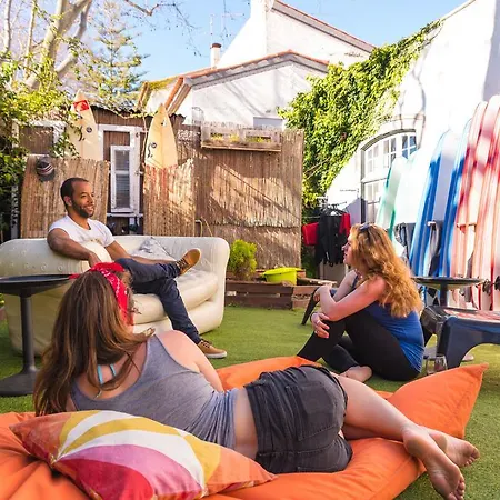 Way & Surf Camp * Cascais