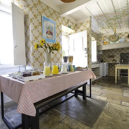 Way & Surf Camp Hostel *