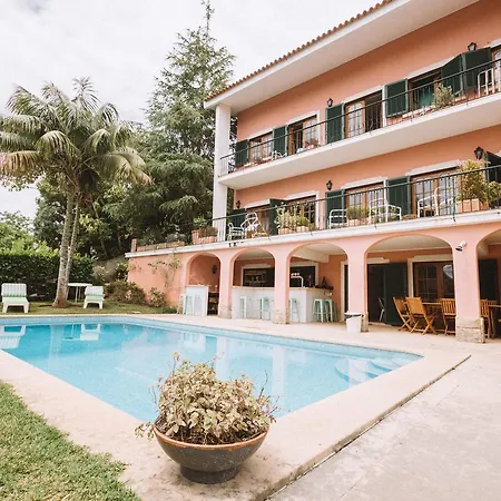 Way & Surf Camp * Cascais