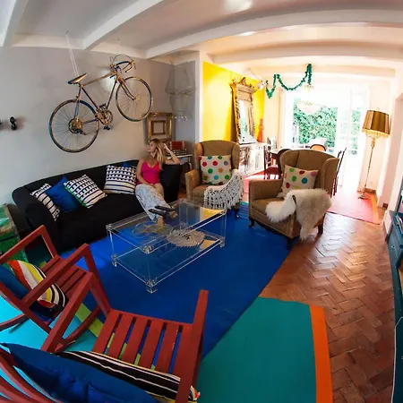 Way & Surf Camp Cascais