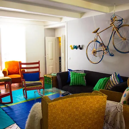 Way & Surf Camp Hostel *