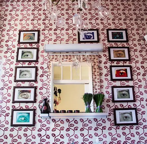 Way & Surf Camp * Cascais