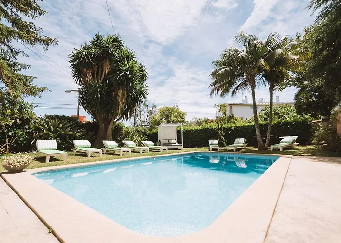 Albergue Way & Surf Camp