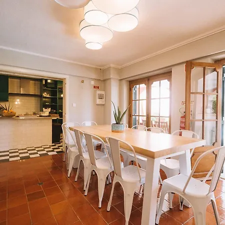 ホステル Way & Surf Camp *