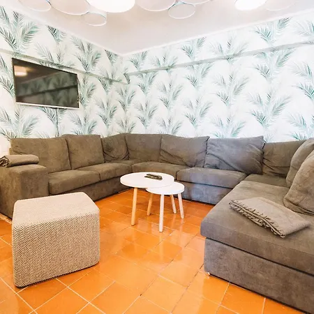 Way & Surf Camp * カスカイス