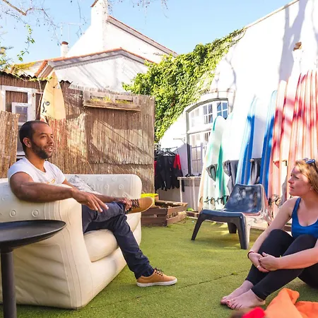 Way & Surf Camp ホステル